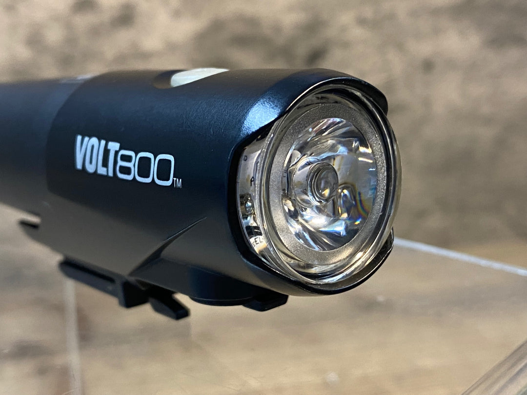 JG022 キャットアイ CATEYE VOLT 800 フロントライト 本体