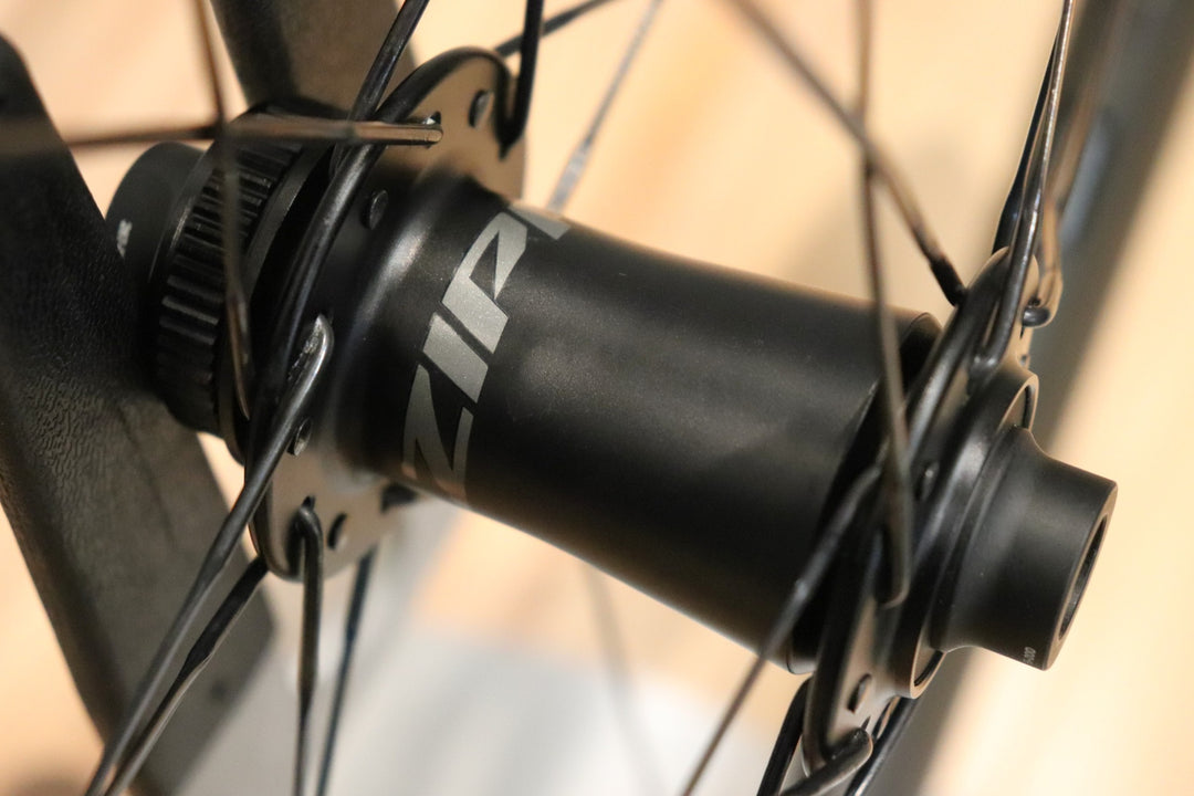 ジップ ZIPP ファイアクレスト ディスク 303 FIRECREST DISC カーボン チューブレスレディ ホイールセット スラムXDRフリー 【仙台店】