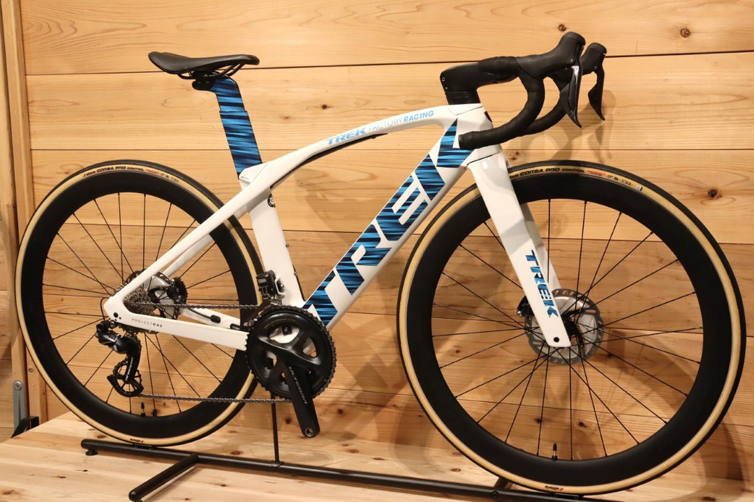 【新品パーツ多数装着】 トレック TREK マドン MADONE SLR DISC P1 GEN6 50サイズ 2018モデル シマノ アルテグラ R8070 11S Di2 カーボン ロードバイク WH-R8170-C50-TL 【千葉店】