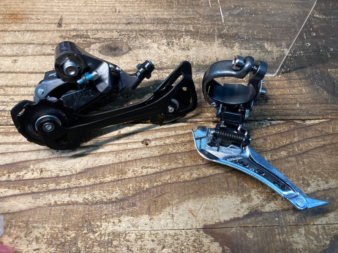 HQ681 シマノ SHIMANO クラリス CLARIS R2000 2×8S 機械式ディスクブレーキ コンポセット