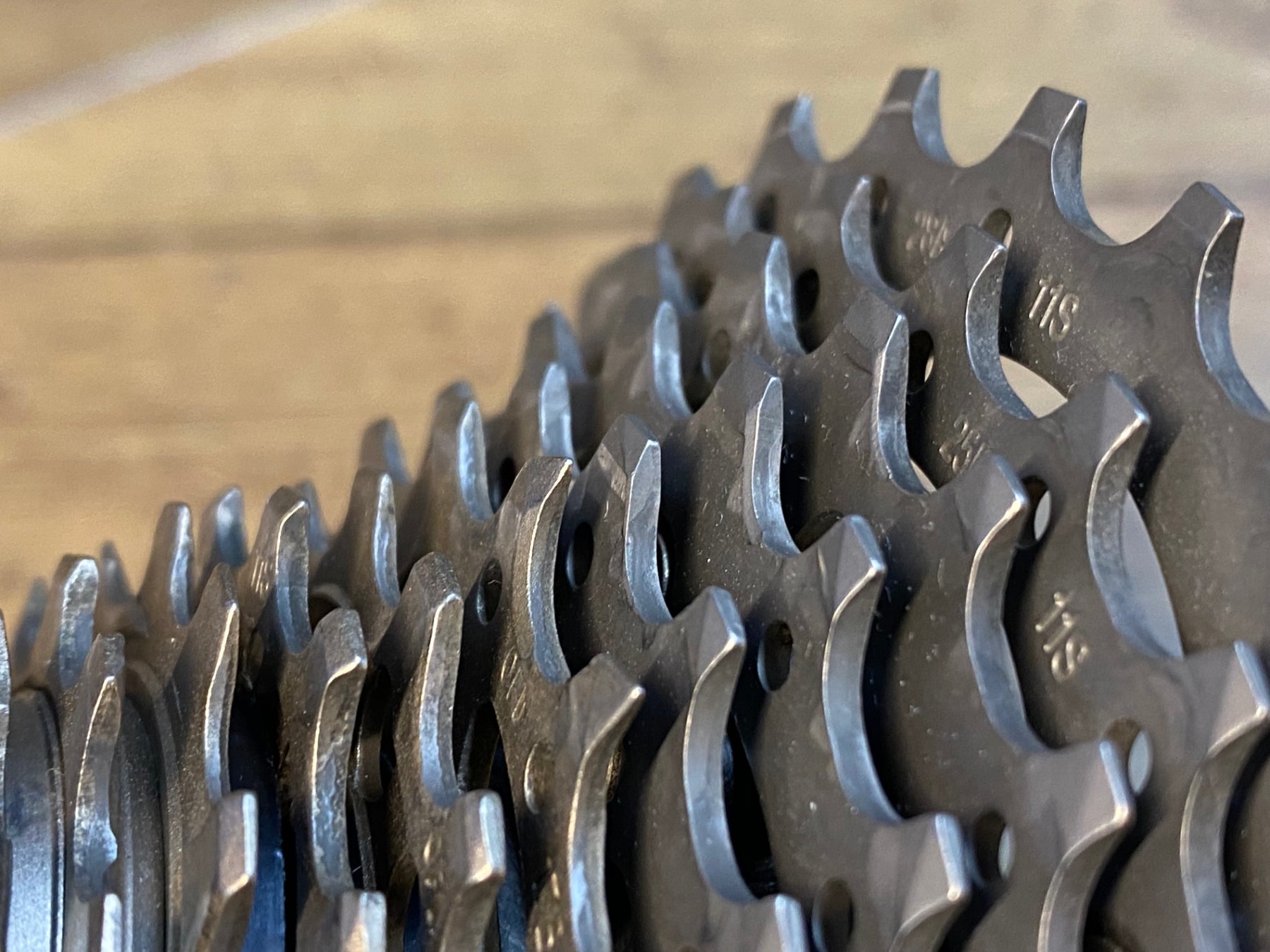 IZ365 シマノ SHIMANO デュラエース DURA-ACE CS-R9100 スプロケット