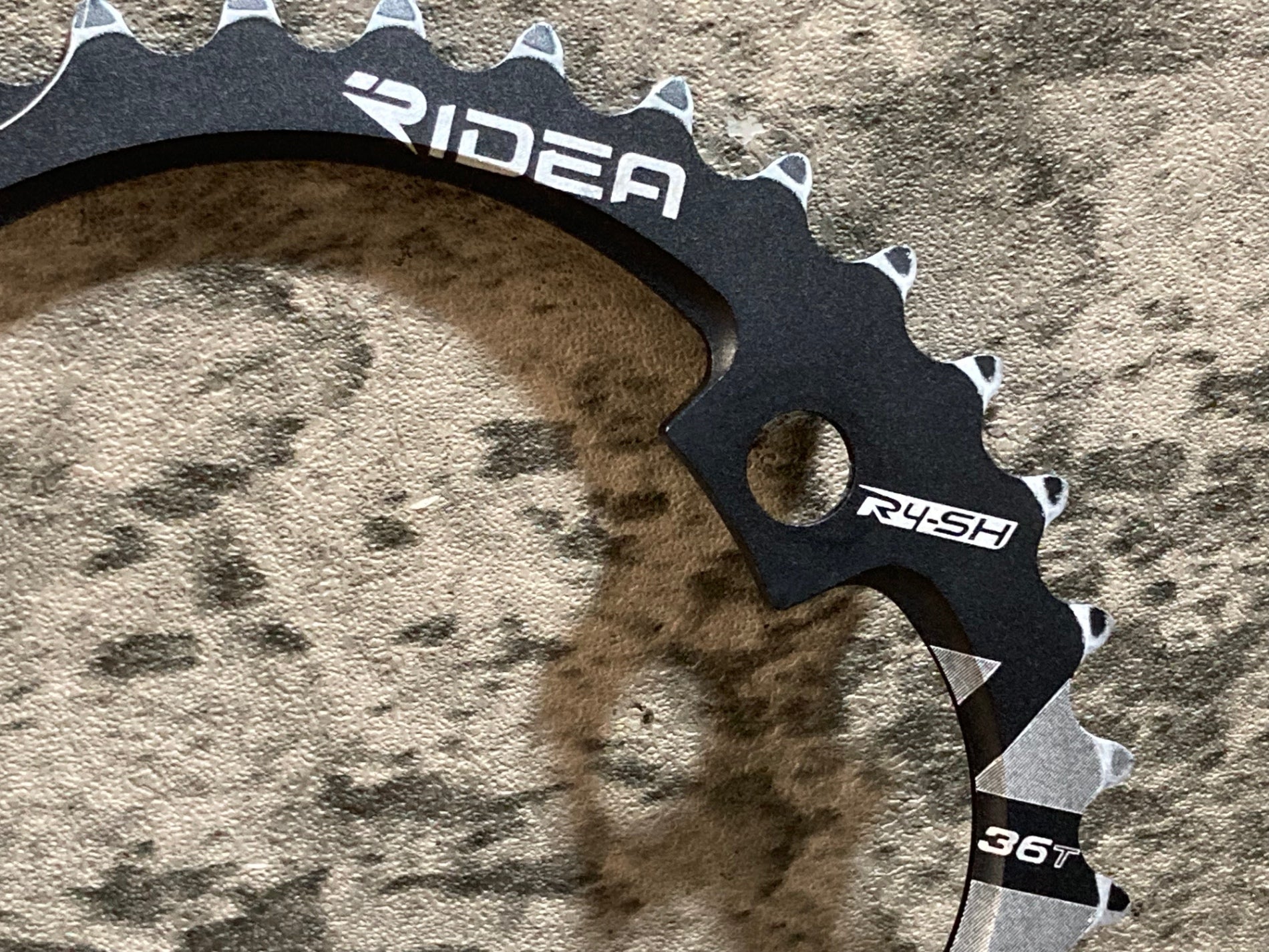JZ632 ライデア RIDEA POWERING 楕円 チェーンリングセット 52/36T