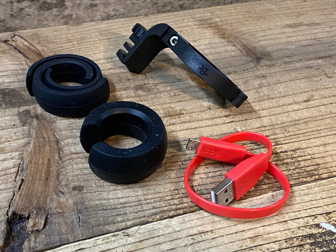 JT504 ノグ knog PWR BANK ライトバッテリー 10000mAh マウント,充電ケーブル 動作確認済み