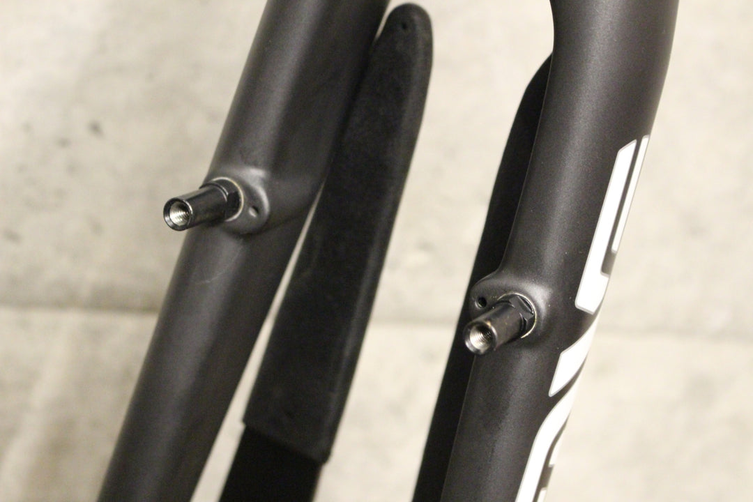 未使用品 エンヴィ ENVE CARBON CROSS FORK カーボン フロントフォーク 700C Vブレーキ/カンチブレーキ 【福岡店】