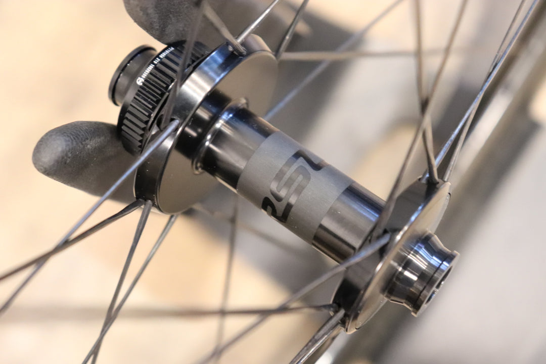 ボントレガー BONTRAGER アイオロス AEOLUS RSL 37 TLR カーボン チューブレスレディ ホイールセット シマノ12S/11S 【さいたま浦和店】