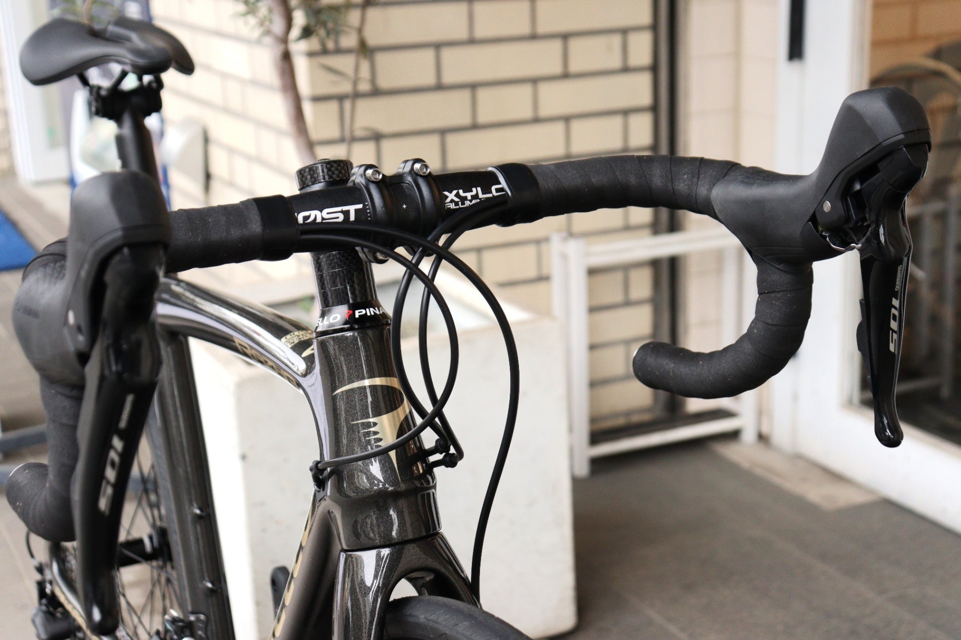 ピナレロ PINARELLO ラザ RAZHA DISK 2023モデル 465サイズ シマノ 105