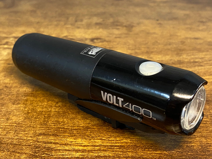 KQ298 キャットアイ CATEYE VOLT400 フロントライト 点灯確認済み