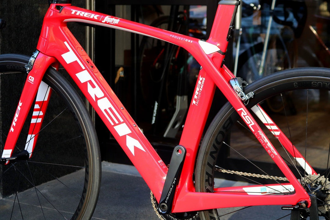 トレック TREK マドン MADONE9 RSL TEAM ISSUE 2018 54サイズ アルテグラ R8050 Di2 11S カーボン ロードバイク 【南麻布店】