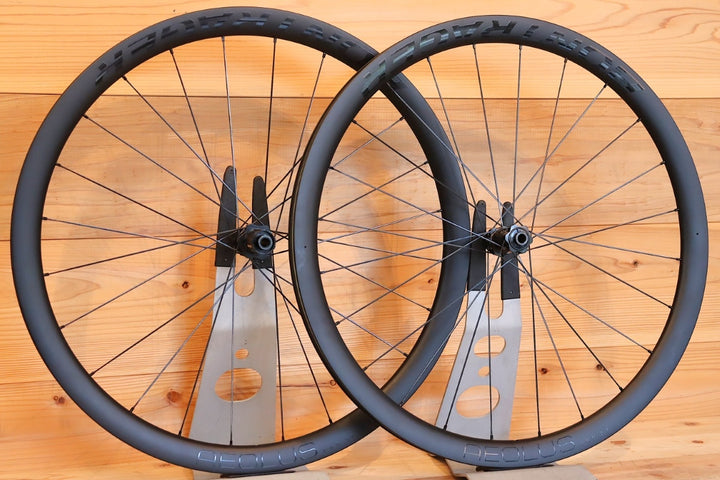 ボントレガー BONTRAGER アイオロス AEOLUS PRO37 カーボン チューブレス ホイールセット シマノ12S /11S 内幅21C 【千葉店】