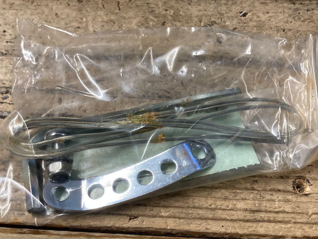 KP040 サンヨー SANYO DYNAPOWER ダイナモライト ※動作確認不可のためジャンク