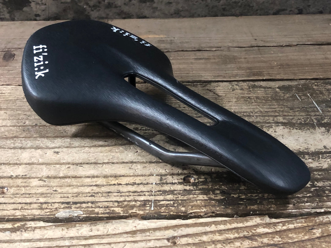 JS185 フィジーク FIZIK VENTO ANTARES 00 サドル カーボンレール 140mm