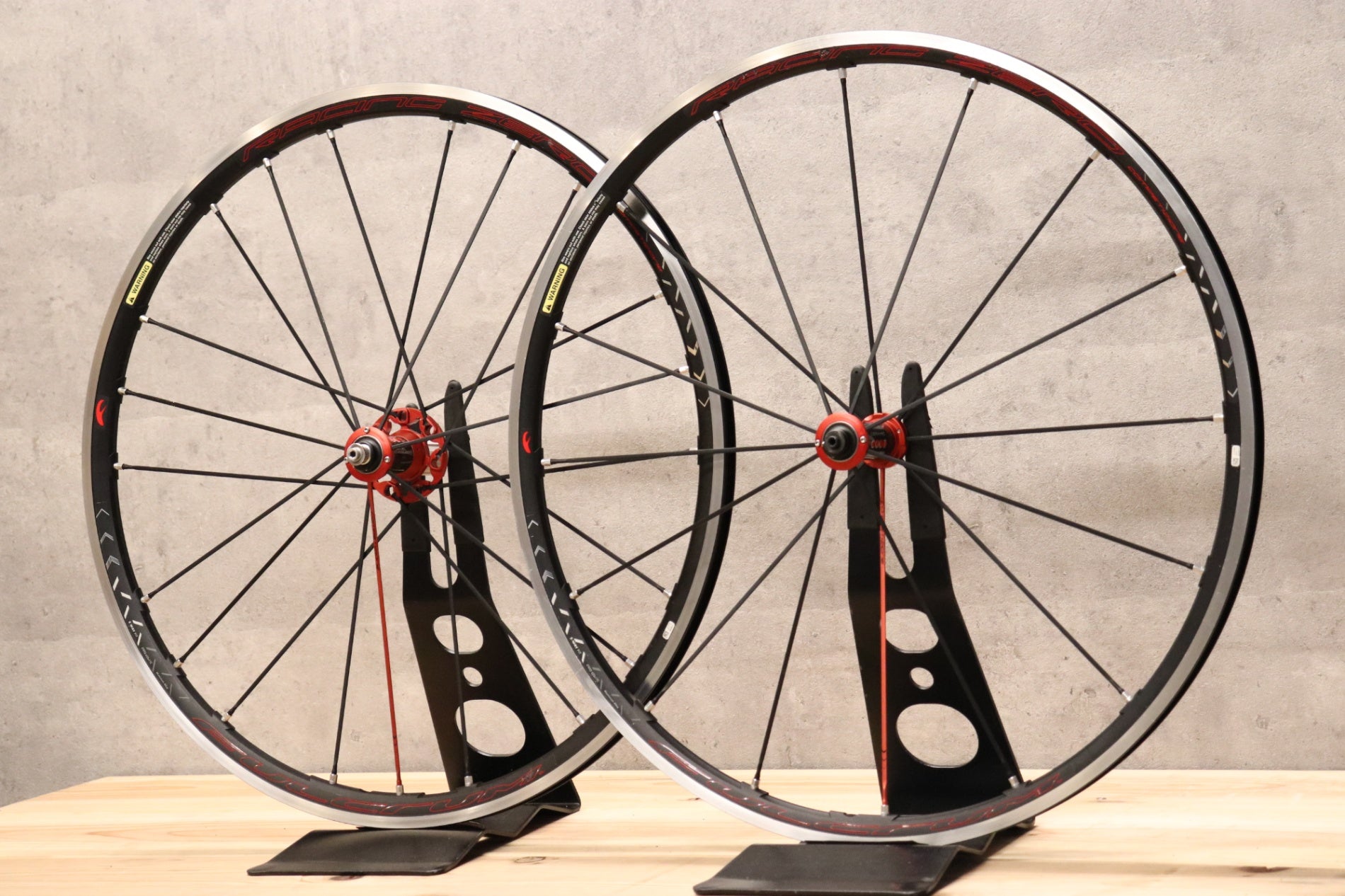 フルクラム FULCRUM レーシングゼロ コンペティツィオーネ RACING ZERO