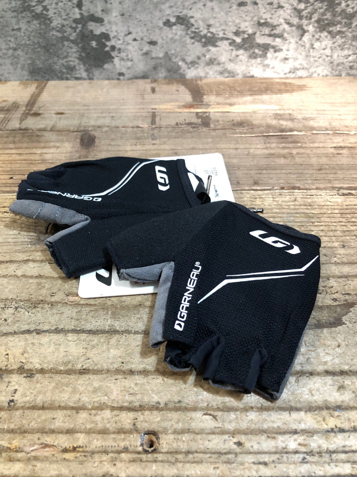 KB822 ガノー GARNEAU 指切りグローブ 黒 M レディース