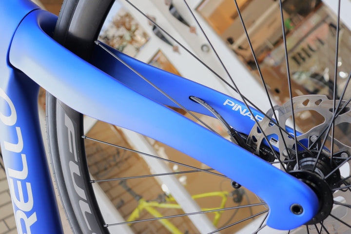 ピナレロ PINARELLO F5 2023モデル 515サイズ シマノ 105 R7170 DI2 12S カーボン ロードバイク 【横浜店】