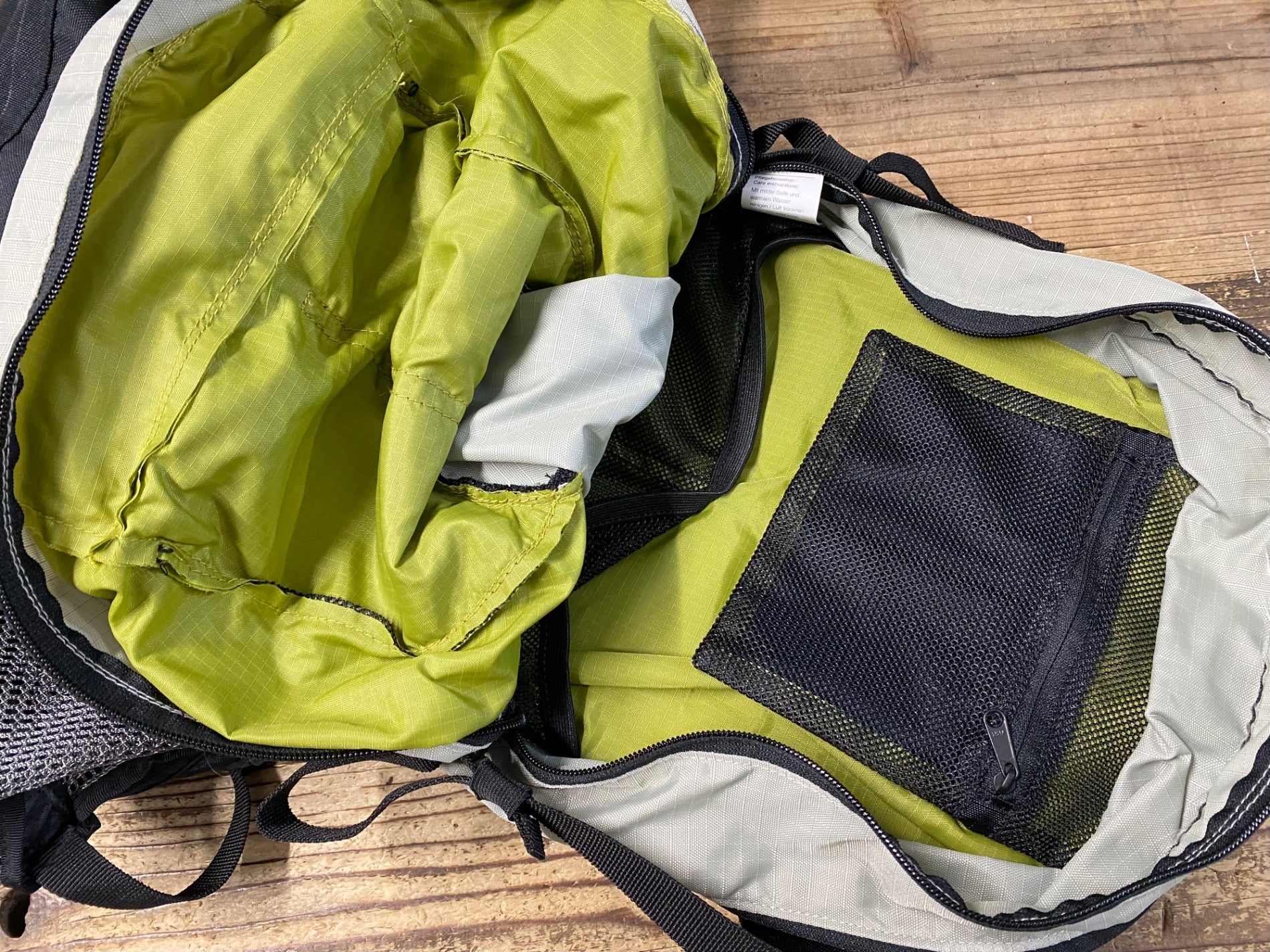 KE118 エルゴン ERGON BX4 リュックサック バックパック 黒 – BICI KE118 エルゴン ERGON BX4 リュックサック バックパック 黒 – BICI