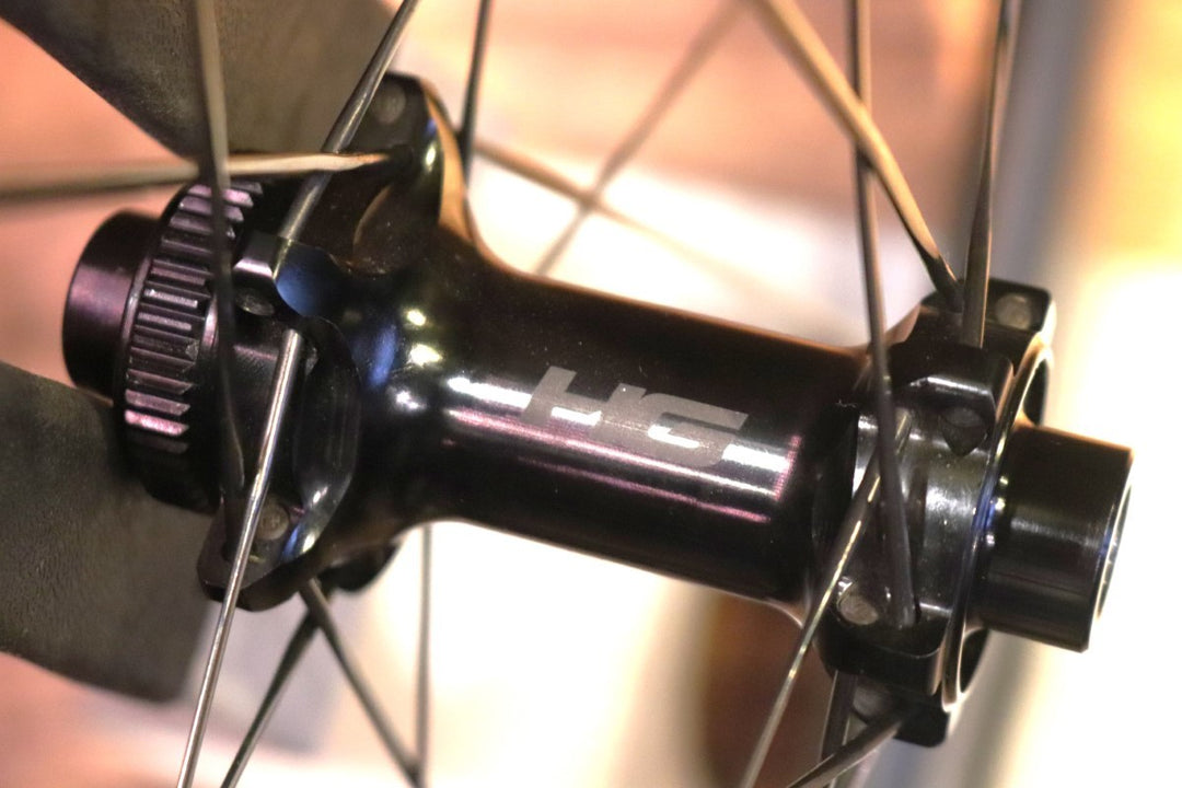 キャノンデール CANNONDALE ホログラム HOLLOWGRAM KNOT64 カーボン チューブレス ディスクブレーキ ホイールセット シマノ12/11S ワイドリム 21C 【東京南麻布店】