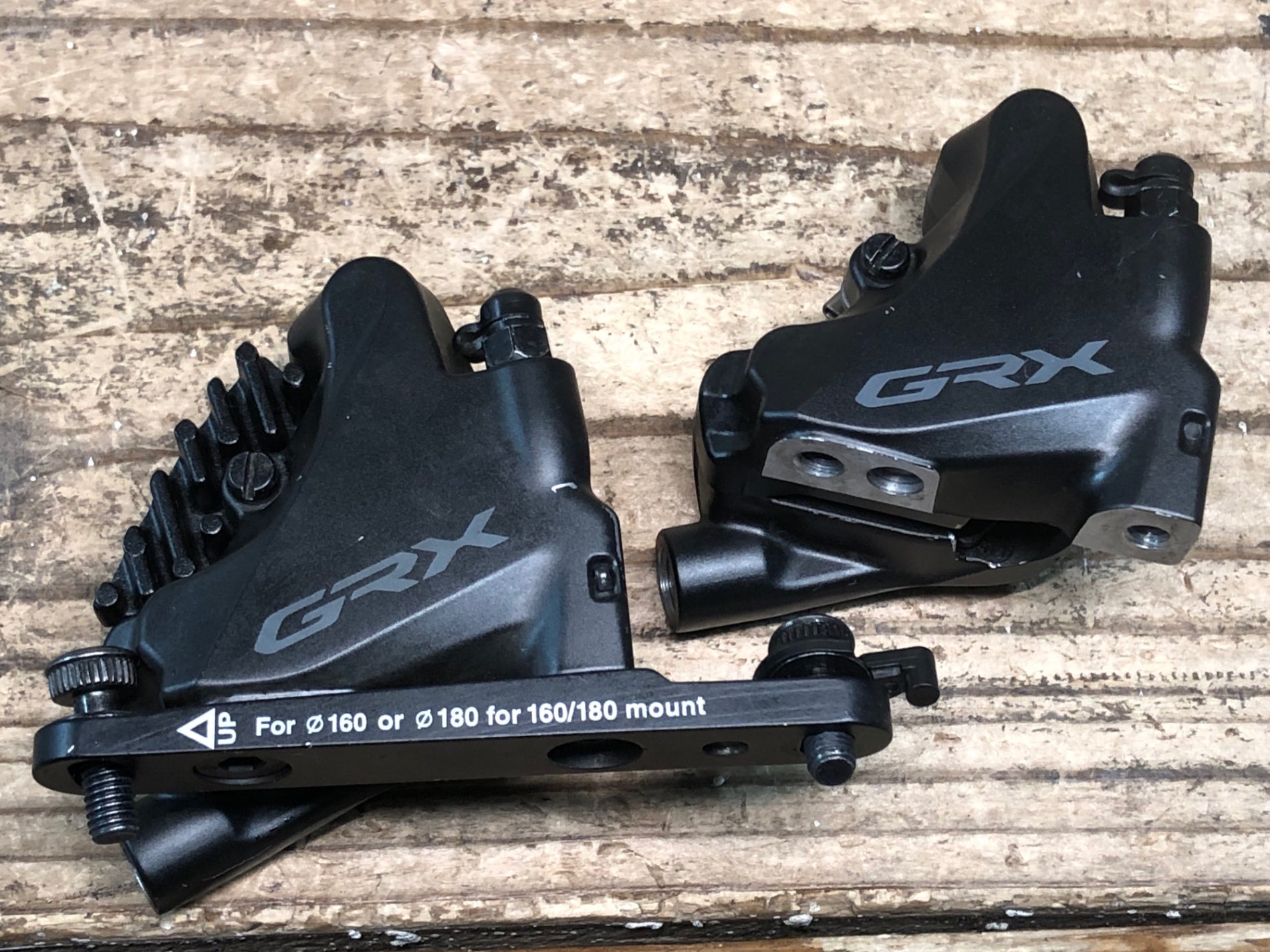 GRX BR-RX820 ディスクブレーキキャリパー前後セット Amazon.co.jp