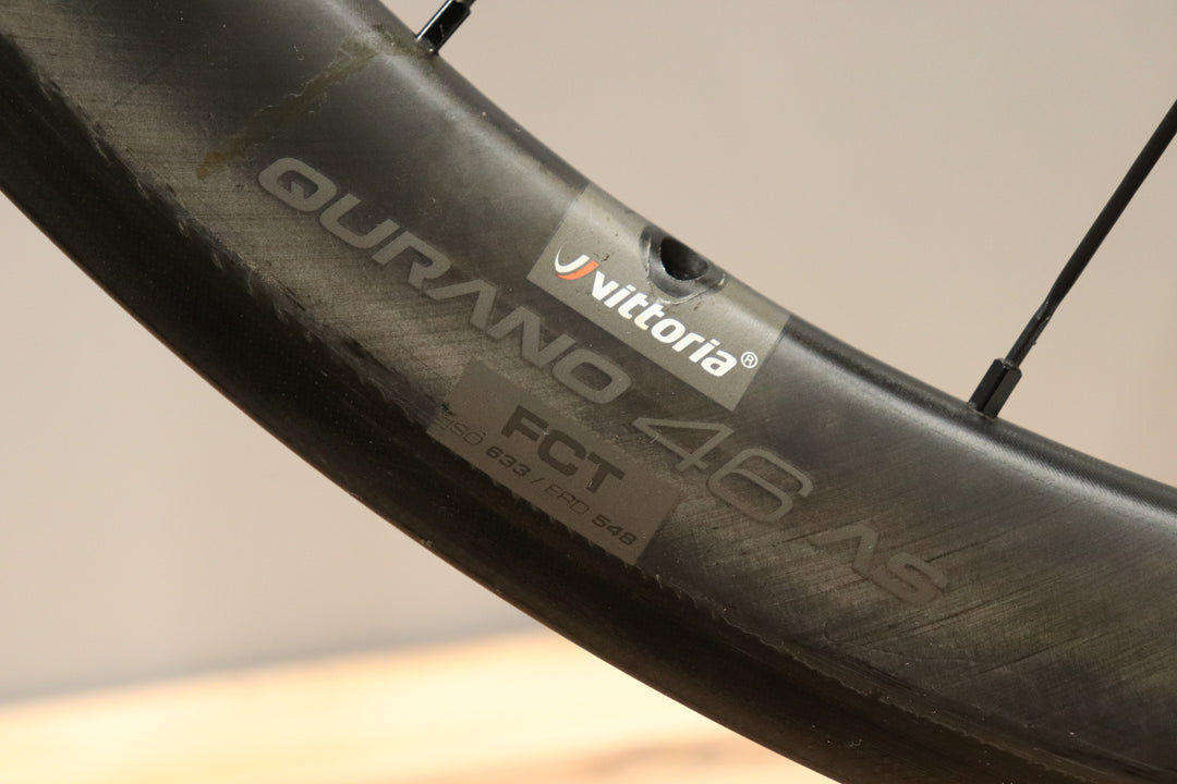 ヴィットリア vittoria キュラーノ QURANO 46 カーボン チューブラー 