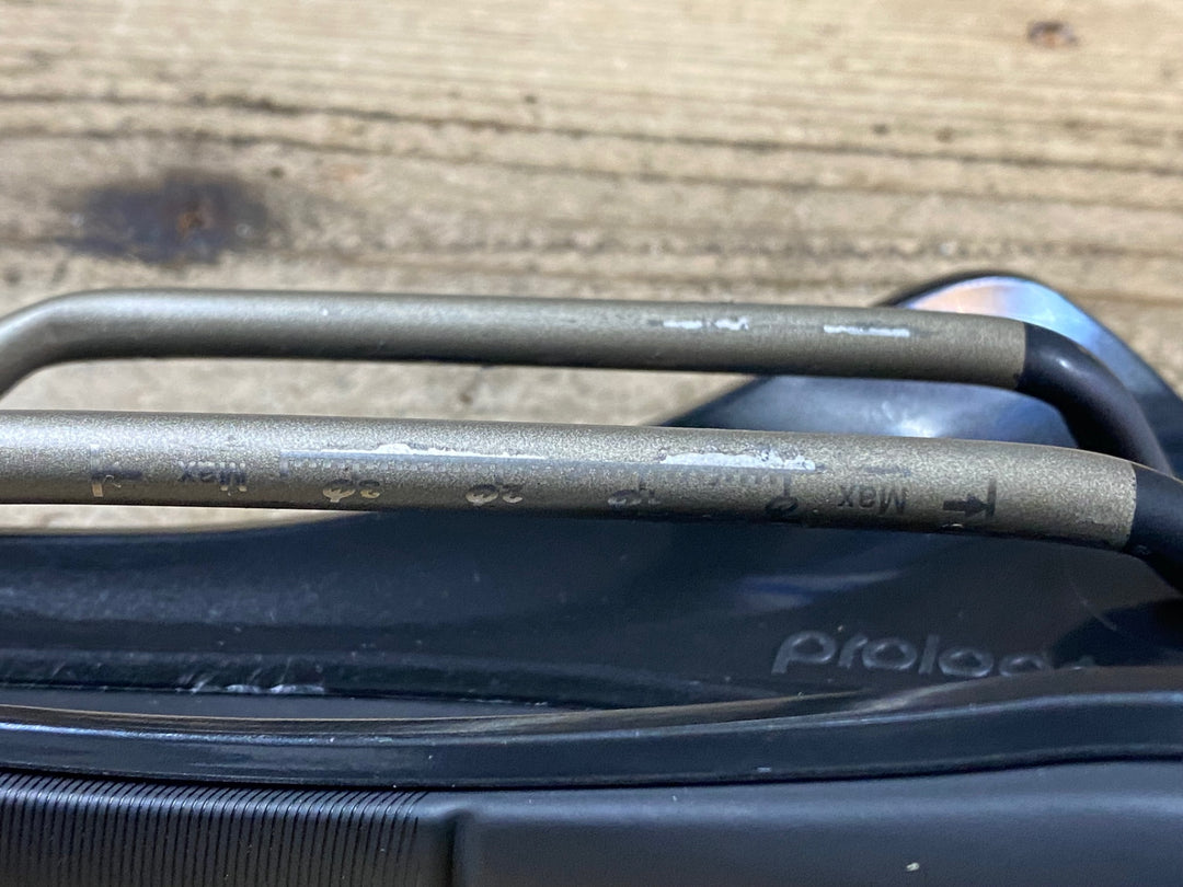 KB027 プロロゴ prologo SCRATCH NDR サドル 黒 137mm TiroX レール