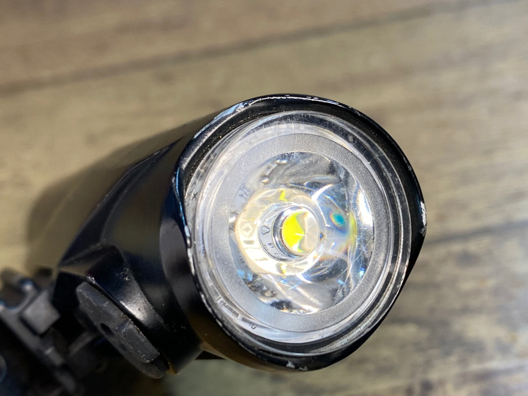 JO434 キャットアイ CATEYE VOLT800 フロントライト 点灯確認済み