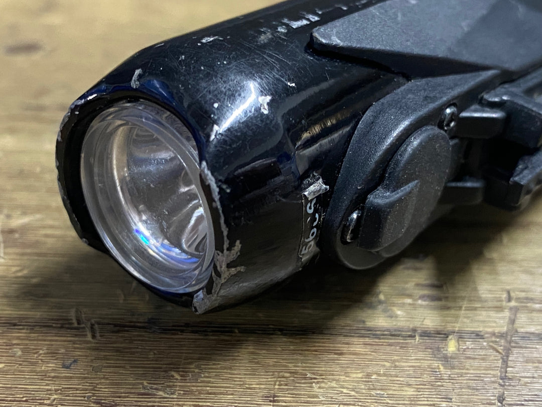 JZ943 キャットアイ CATEYE ボルト VOLT400 フロントライト