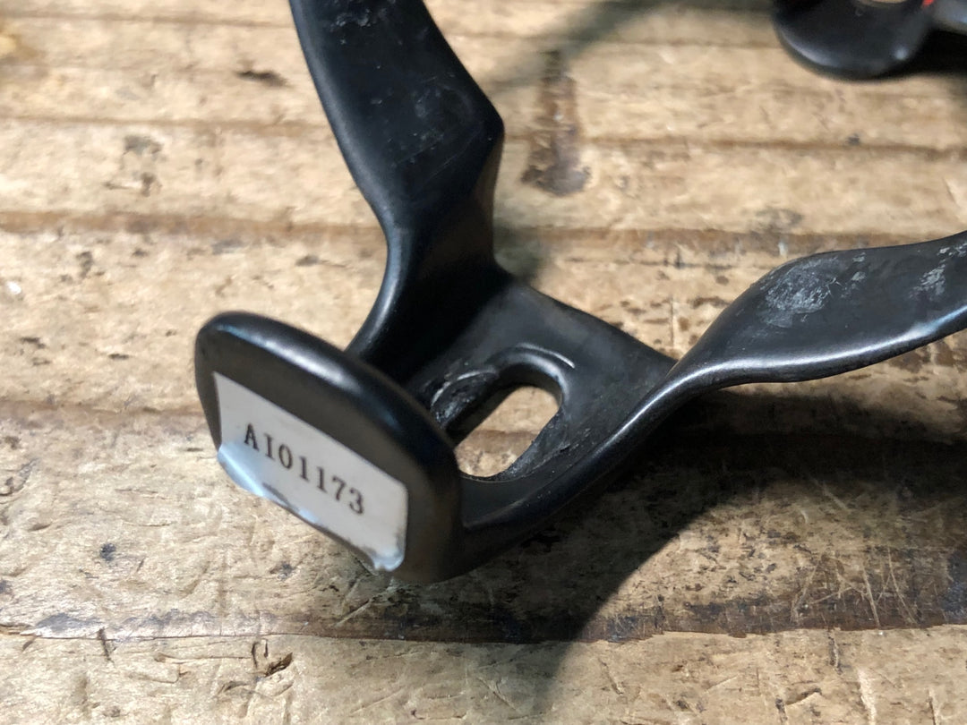 JM297 エリート ELITE LEGGERO CARBON ボトルケージ 2個