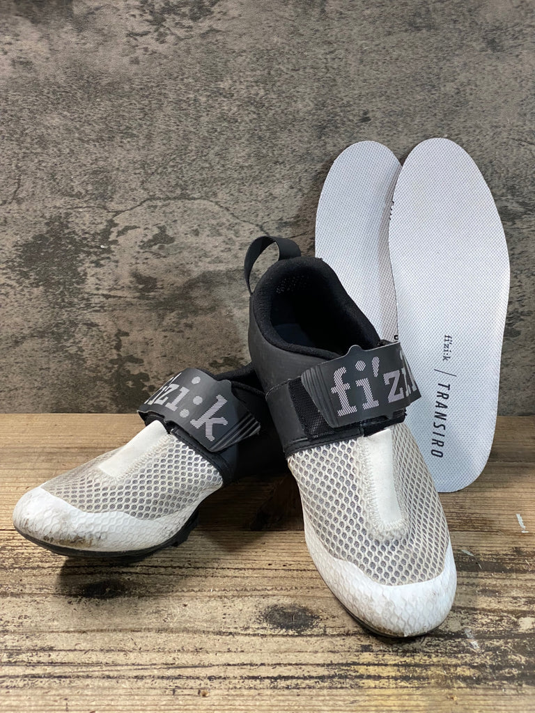JV427 フィジーク fizik TRANSIRO HYDRA ビンディングシューズ 白
