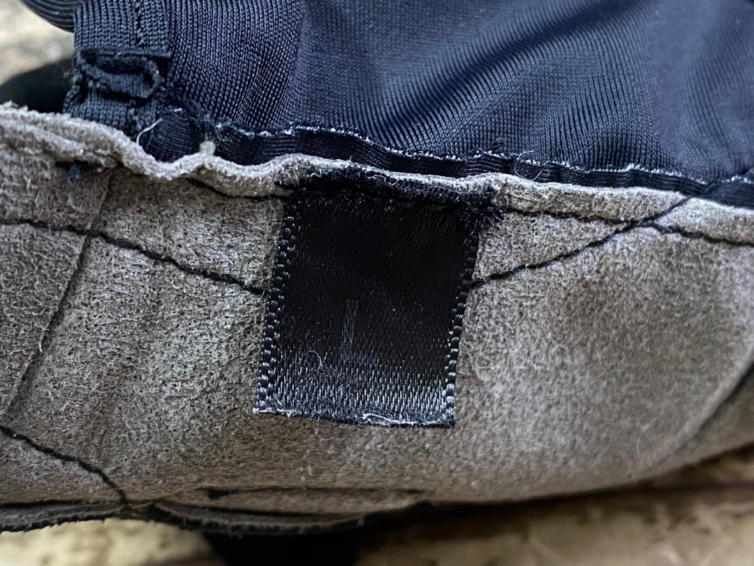 JH098 カステリ CASTELLI 指切りグローブ 黒 L