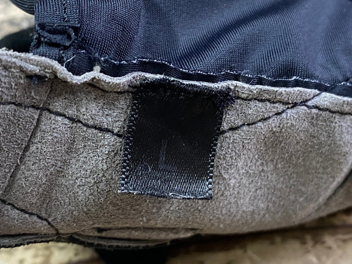 JH098 カステリ CASTELLI 指切りグローブ 黒 L