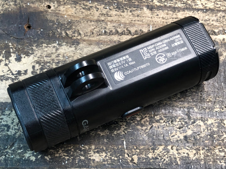 JE857 ガーミン GARMIN VARiA UT800 フロントライト 動作確認済
