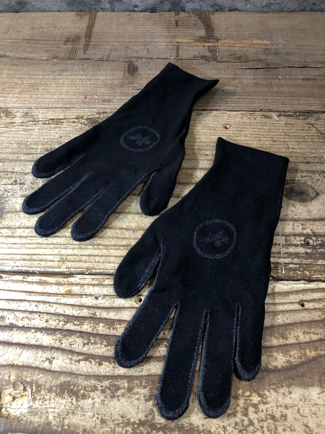 JQ027 アソス ASSOS SPRING FALL LINER GLOBE 長指 グローブ 黒 ※スレ