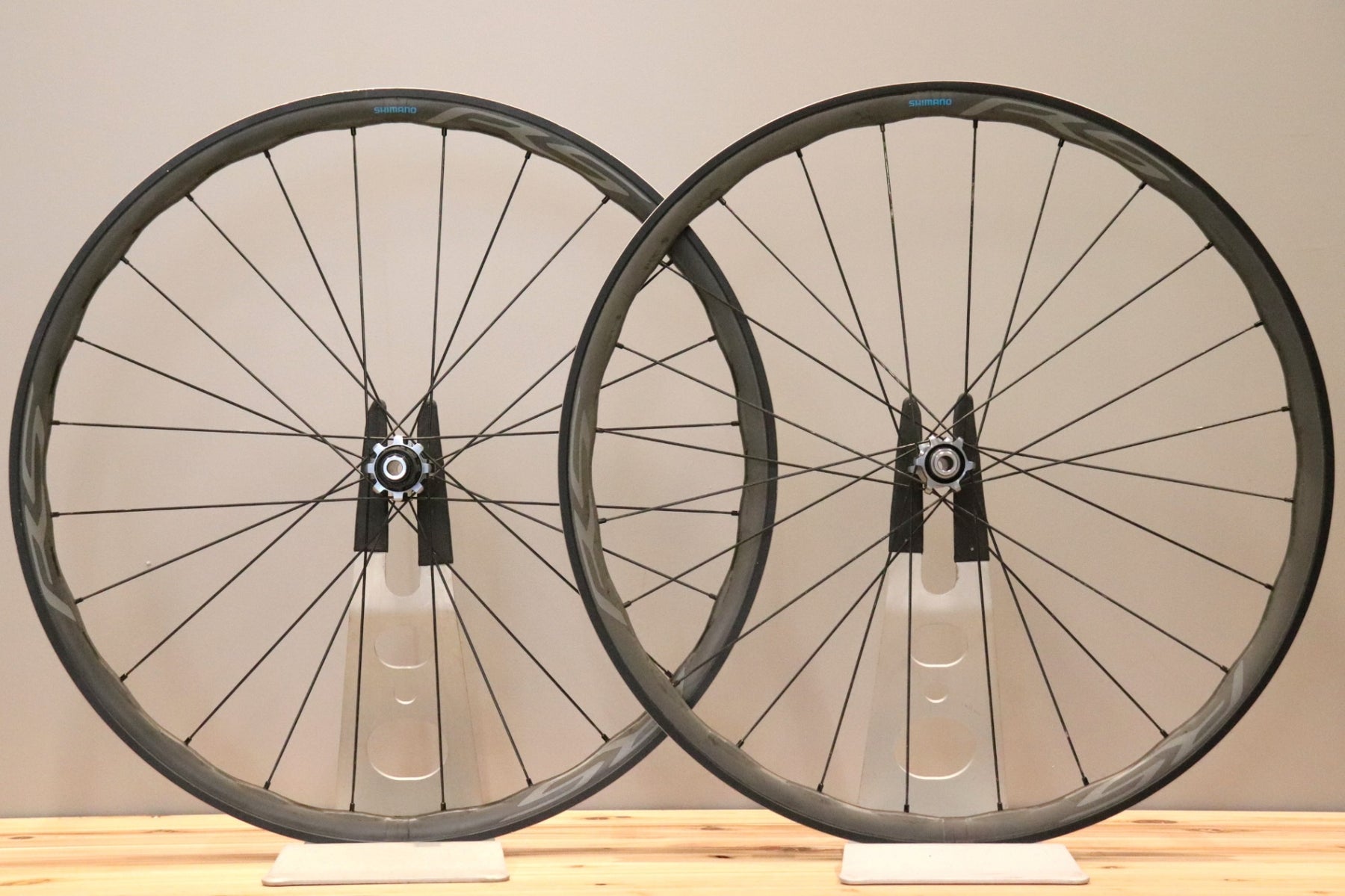 シマノ　WH-RS770 ディスクホイール cB9gUyuLrdMdtMZLEcTx18832APW38