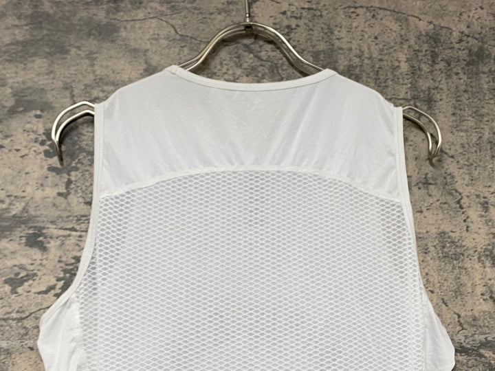 KK621 ラファ Rapha PRO TEAM BASE LAYER ノースリーブ ベースレイヤー 白 S ※ほつれ