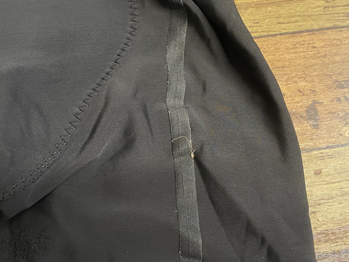KF487 パールイズミ PEARL iZUMi ビブショーツ 黒 白 L