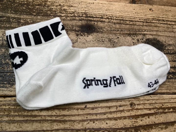 JQ209 アソス assos Spring FallSocks 2 ソックス 白