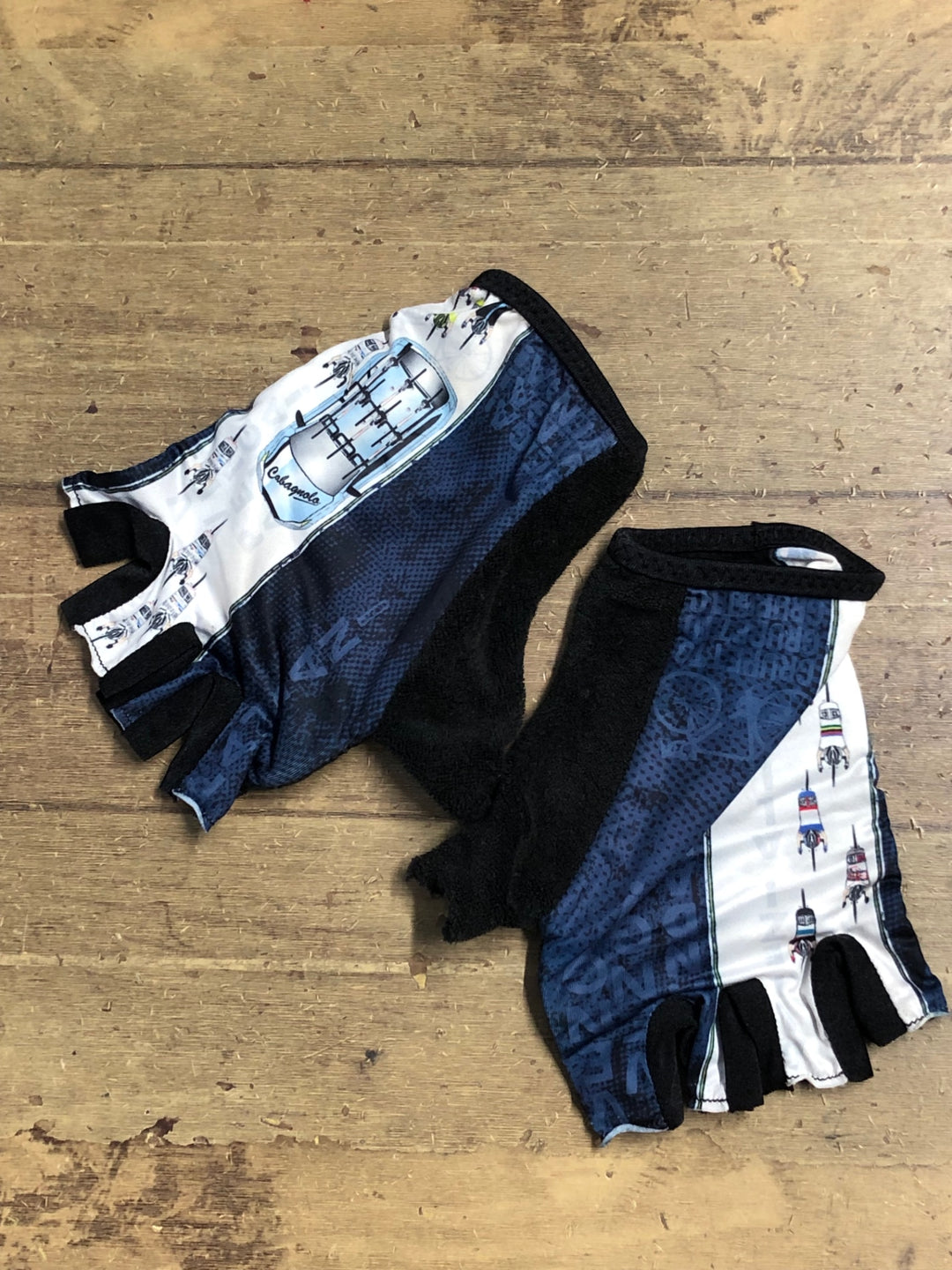KM383 パンダーニ Pandani 指切 グローブ 紺 黒 L