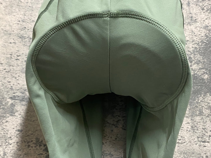 KM717 パスノーマルスタジオ PAS NORMAL STUDIOS ESSENTIAL THERMAL LONG BIBS ビブタイツ 緑 S 裏起毛