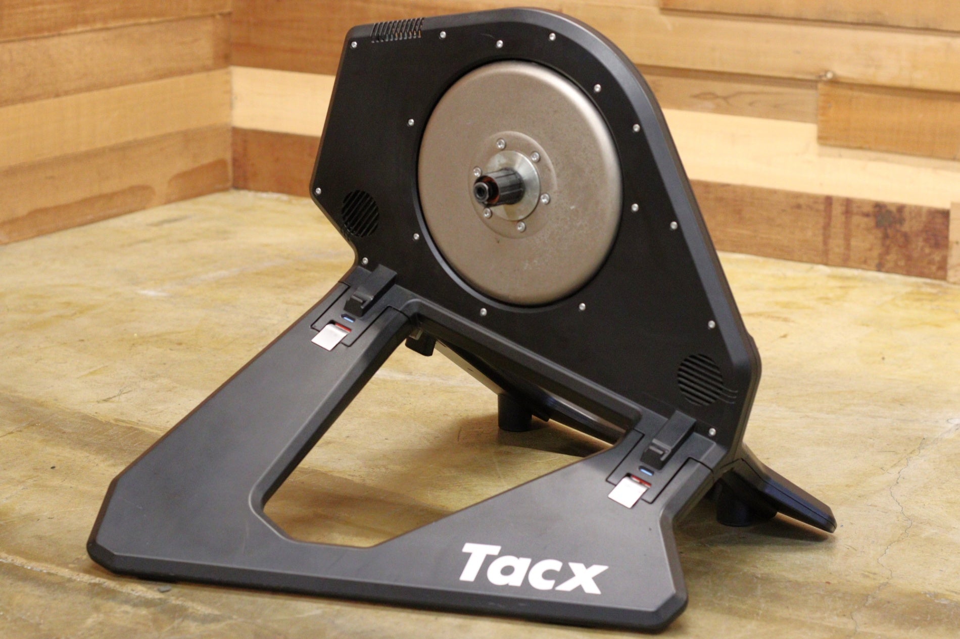 タックス Tacx ネオスマート NEO SMART ダイレクトドライブ スマート