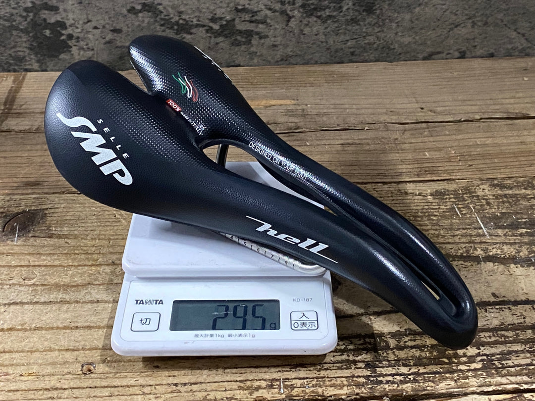 KL104 SELLE SMP HELL サドル 144mm aisi304レール