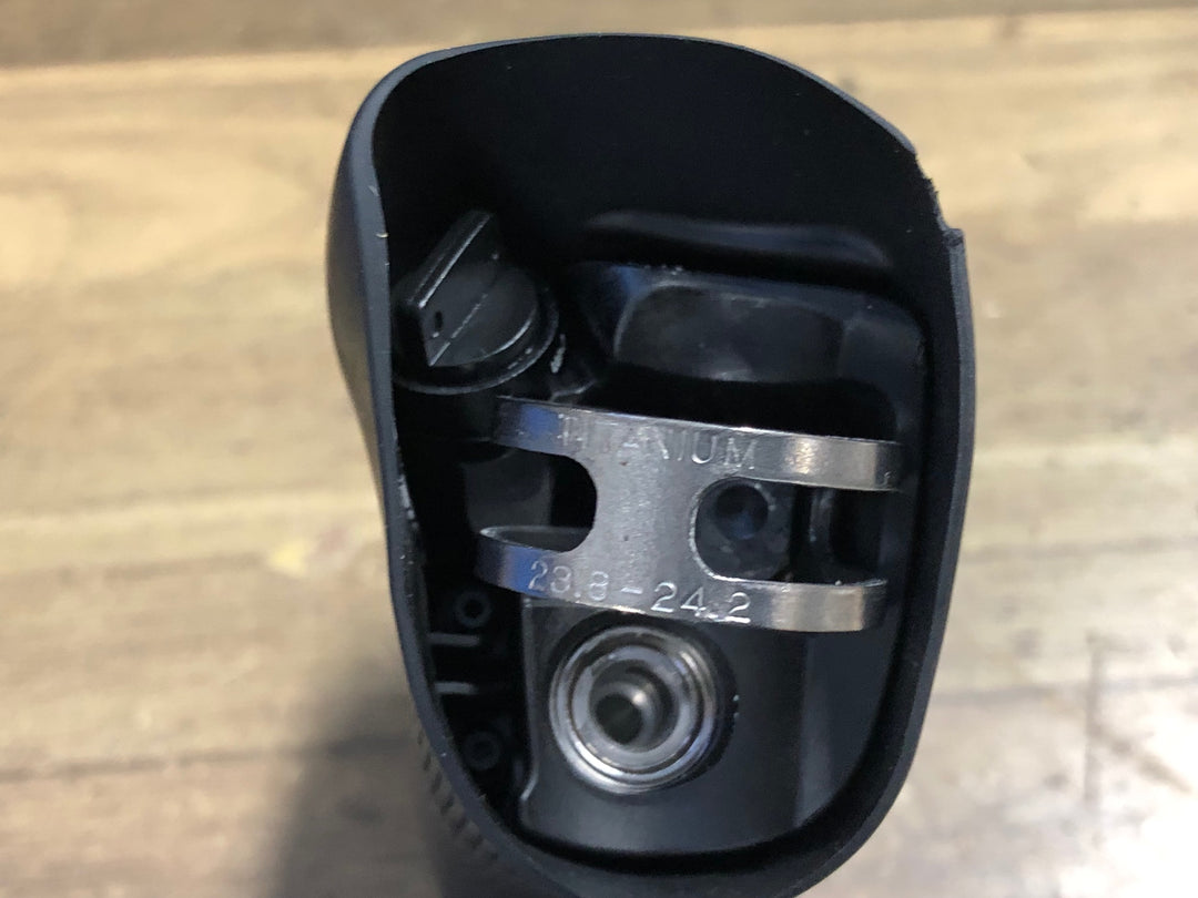 KO111 シマノ SHIMANO DURA-ACE ST-R9270 右のみ 動作確認済