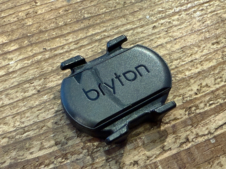 IT423 ブライトン BRYTON ライダー Rider 320 サイクルコンピュータ センサー付属、マウント付属 ※動作確認済