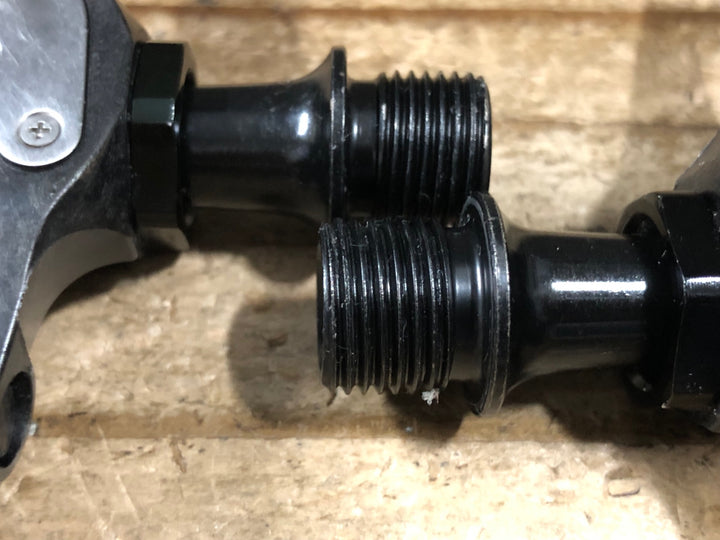 JN935 シマノ SHIMANO 105 PD-5800 ビンディングペダル SPD-SL
