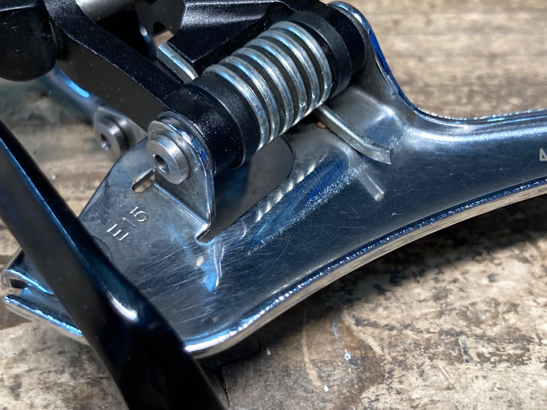 JG531 スラム SRAM フォース FORCE FD フロントディレイラー 直付