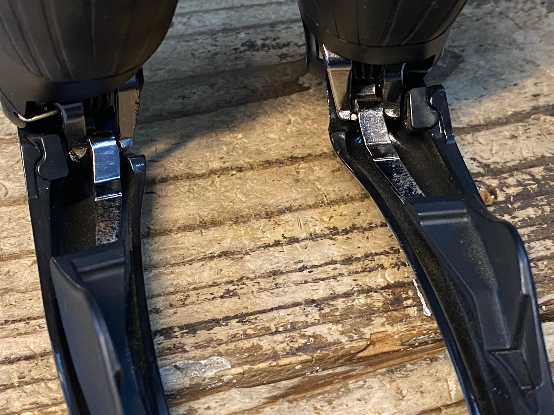SHIMANO 105 ST-R7000 STIレバー シマノ 105 ST-R7000 STIレバー 左右セット（2x11s） | シマノSHIMANO