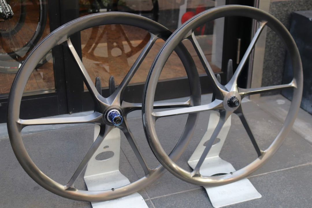 バイクアヘッド BIKEAHEAD ビターボロード BITURBO ROAD カーボン チューブレス ホイールセット シマノ12/11S 【東京南麻布店】