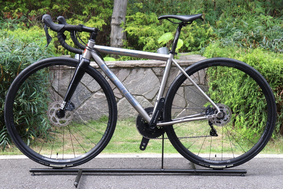 セール，爆買い リンスキー チタンフレームロードバイク