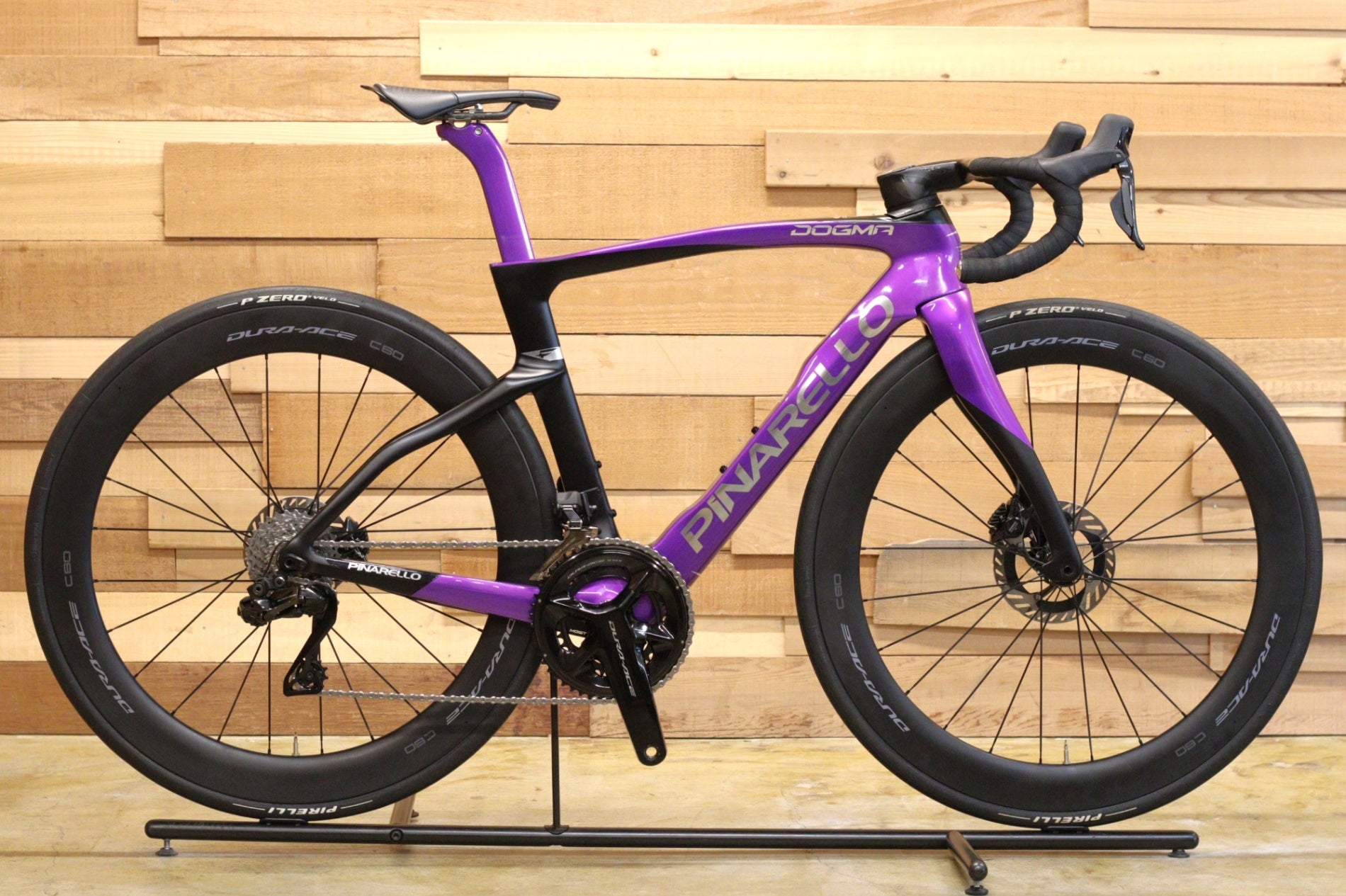 PINARELLO DOGMA F10 美品 新型デュラエース　※ホイール除き ピナレロ PINARELLO ドグマ DOGMA F DISK 2022 500サイズ シマノ