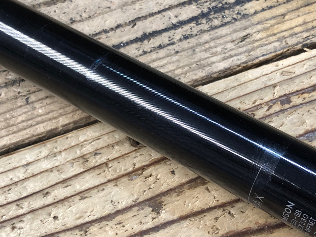 KD116 THOMSON ELITE シートポスト 27.2x330mm 16mm off-set