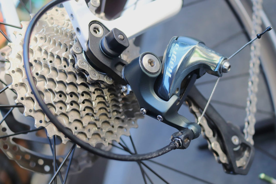スペシャライズド SPECIALIZED シラス SIRRUS COMP CARBON 2017モデル Sサイズ シマノ ティアグラ 10S カーボン クロスバイク 【東京南麻布店】