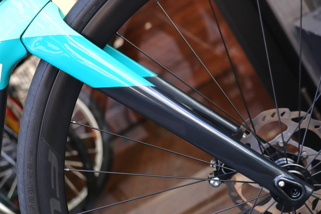 ビアンキ Bianchi オルトレ Oltre XR3 DISC 2022モデル 47サイズ シマノ 105 R7020 11S カーボン ロードバイク 【東京南麻布店】